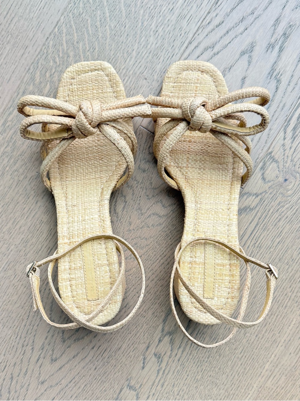 805 Loeffler Randall Natural Straw Mikel Mid Heel Bow Sandal 9.5 - Picture 3 of 11